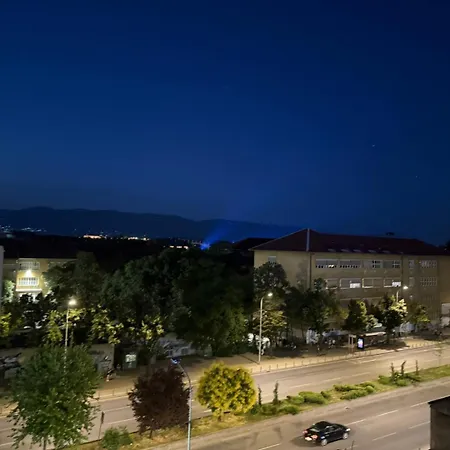 דירה Bee סקופיה